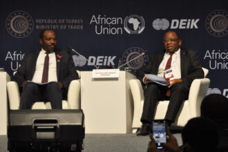 Le Ministre du Commerce, S.E.M. LUC MAGLOIRE MBARGA ATANGANA, a conduit la Délégation Camerounaise au 3eme Forum Économique et Commercial Turquie-Afrique qui s'est tenu du 21 au 22 octobre 2021 à Istanbul, en Turquie