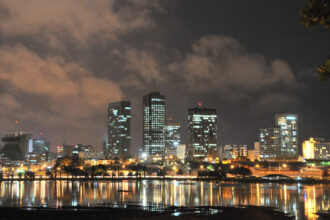 La Côte d'Ivoire veut produire 45% d'énergie propre en 2030 et devenir le centre énergétique de la Cedeao