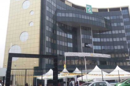 Cameroun : comment les produits en provenance de Chine et autres pays étrangers impactent la mortalité des entreprises des secteurs tertiaire et secondaire