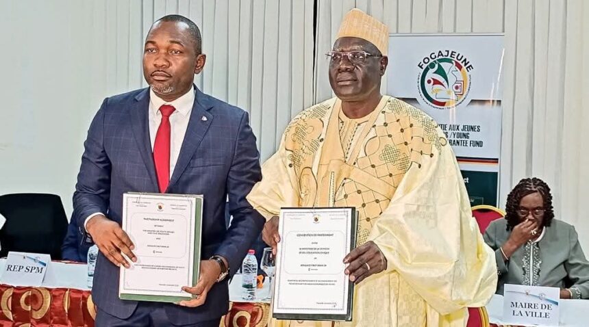Entrepreneuriat : Afriland Frist Bank et le ministère de la Jeunesse lancent un fonds de garantie pour les jeunes entrepreneurs au Cameroun