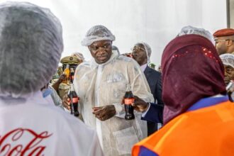 Gabon : le milliardaire camerounais Bernard Fokou investit 32 millions USD pour fabriquer des produits Coca-Cola