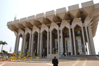 Présidentielle 2025 au Cameroun : l'économie au cœur des programmes des candidats 11 Présidentielle 2025 au Cameroun : l’économie au cœur des programmes