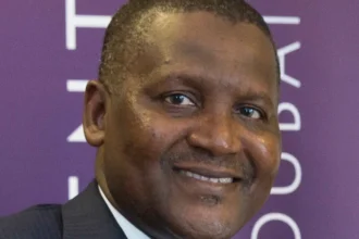 Nigeria : Aliko Dangote ouvre 10% du capital de Dangote Petroleum Refinery pour son extension et vise 1,4 million de barils par jour