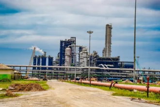 Raffinerie Dangote : expansion massive et création d’emplois pour les PME locales au Nigeria