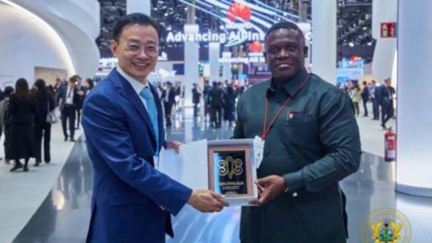 Au Ghana, Huawei et le gouvernement lancent un programme de formation en intelligence artificielle pour 3000 jeunes filles