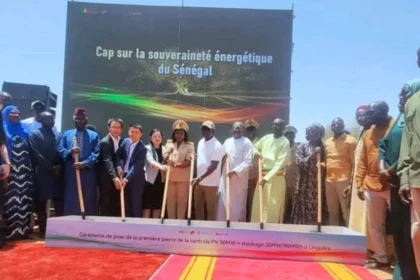 Le Sénégal pose de la première pierre d’une centrale solaire photovoltaïque de 50 MW avec stockage à Linguère