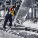 Alucam : retour à l’équilibre opérationnel avec un résultat net positif en 2025