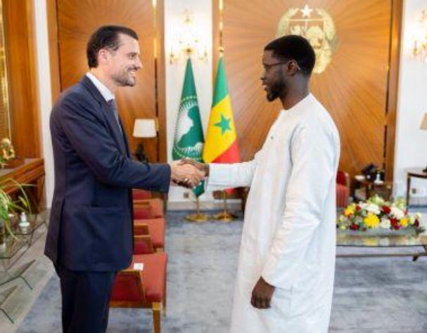 Sénégal : les 86 milliards FCFA d'Helios Towers confirment le basculement des investissements vers les infrastructures numériques