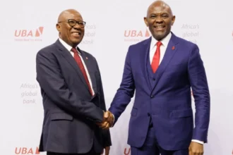 Nigeria : Tony Elumelu quitte la présidence du conseil d’administration d’UBA après douze ans, Emmanuel Nnorom prend le relais